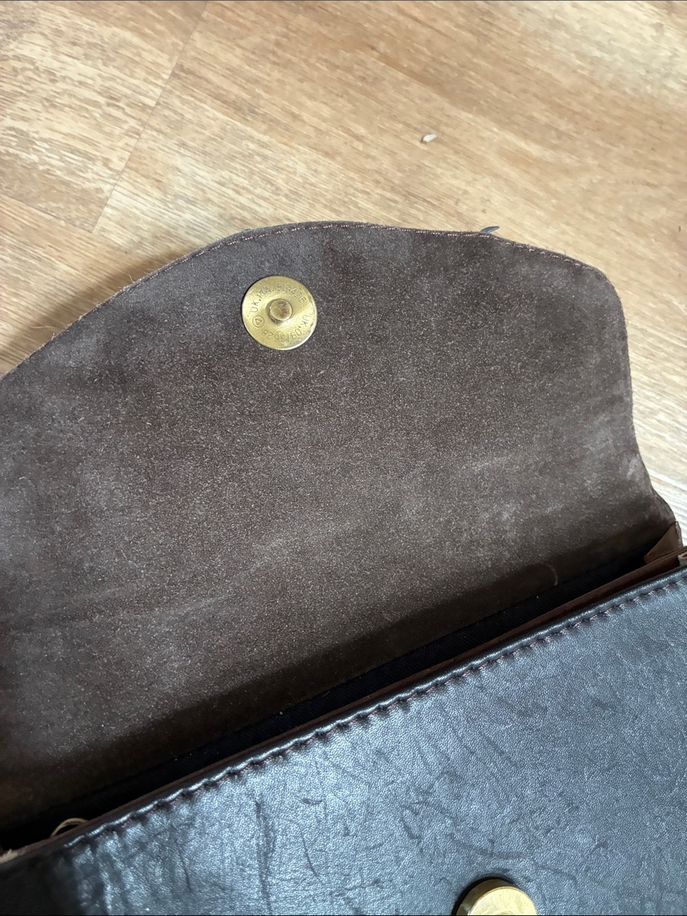CARPE DIEM LONDON Bought on VACATION Leather Crossbody with Leopard-Print Flap - Picture 16 of 16